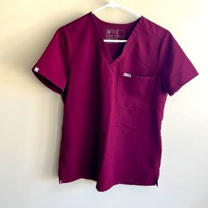 Figs Catarina One-pocket Scrub Top - Maroon